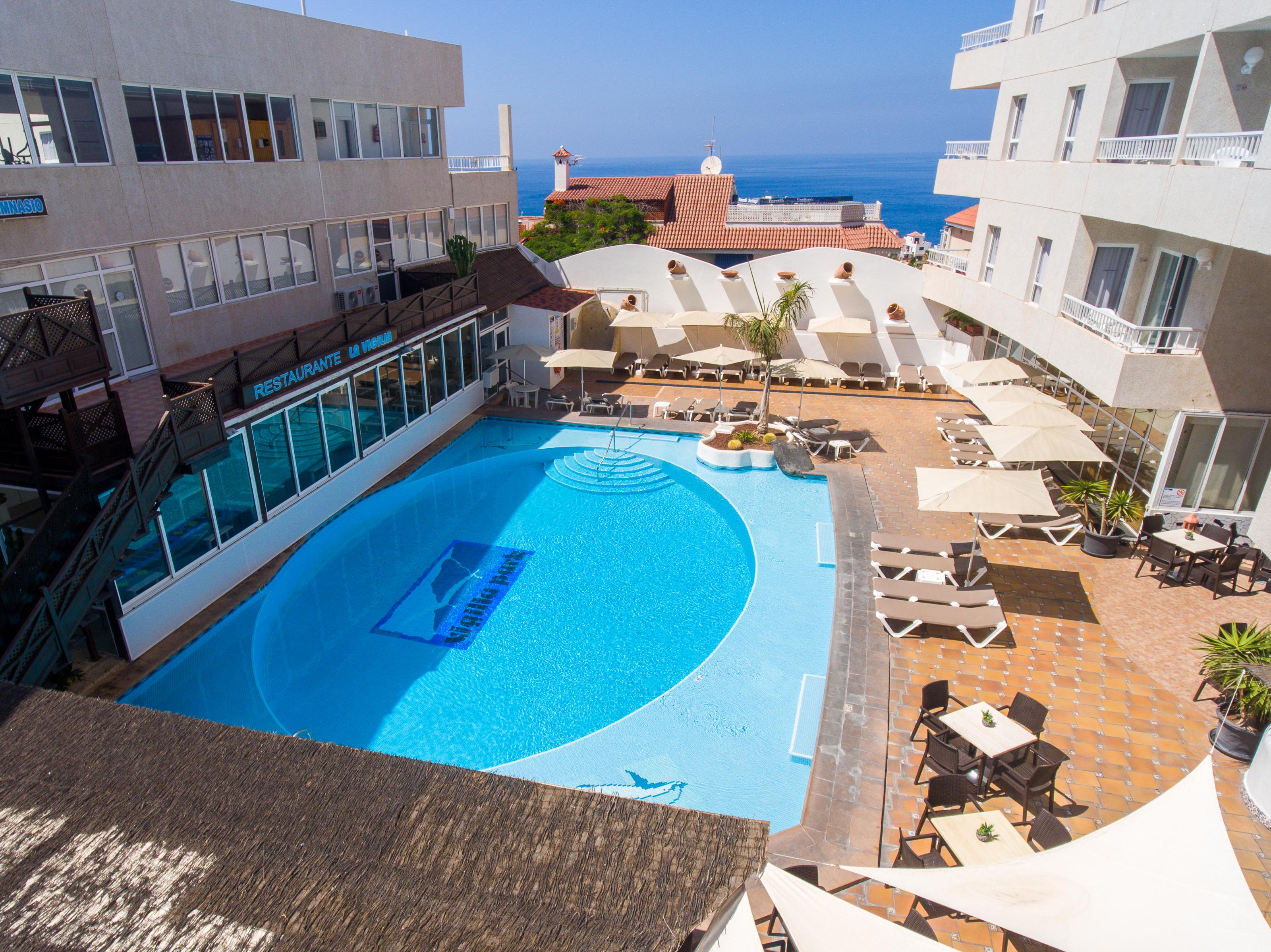 Vigilia Park Aparthotel Puerto de Santiago  Exteriör bild