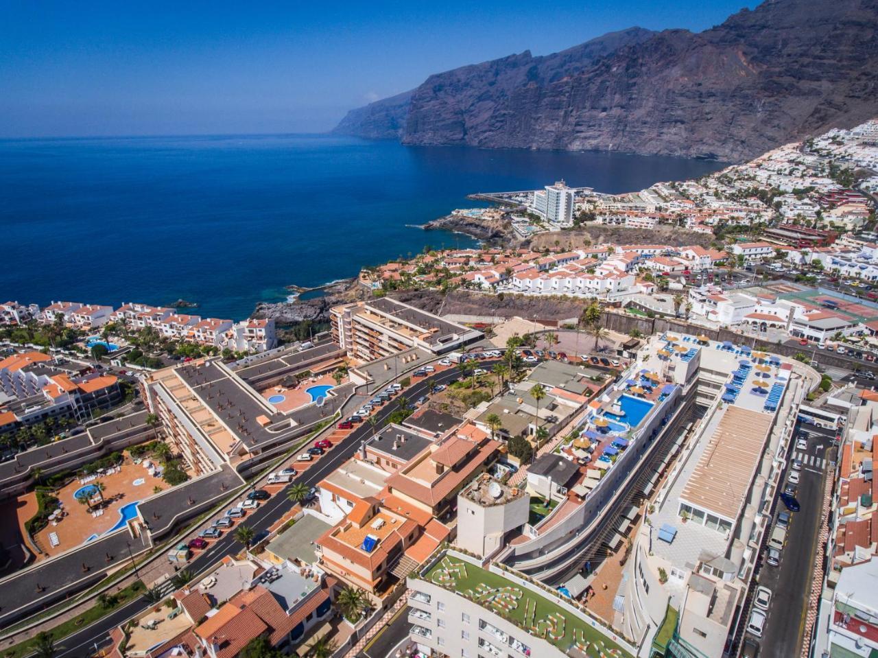 Vigilia Park Aparthotel Puerto de Santiago  Exteriör bild